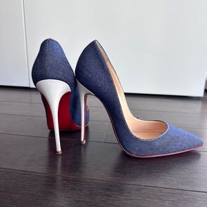 Christian Louboutin So Kate Pumps